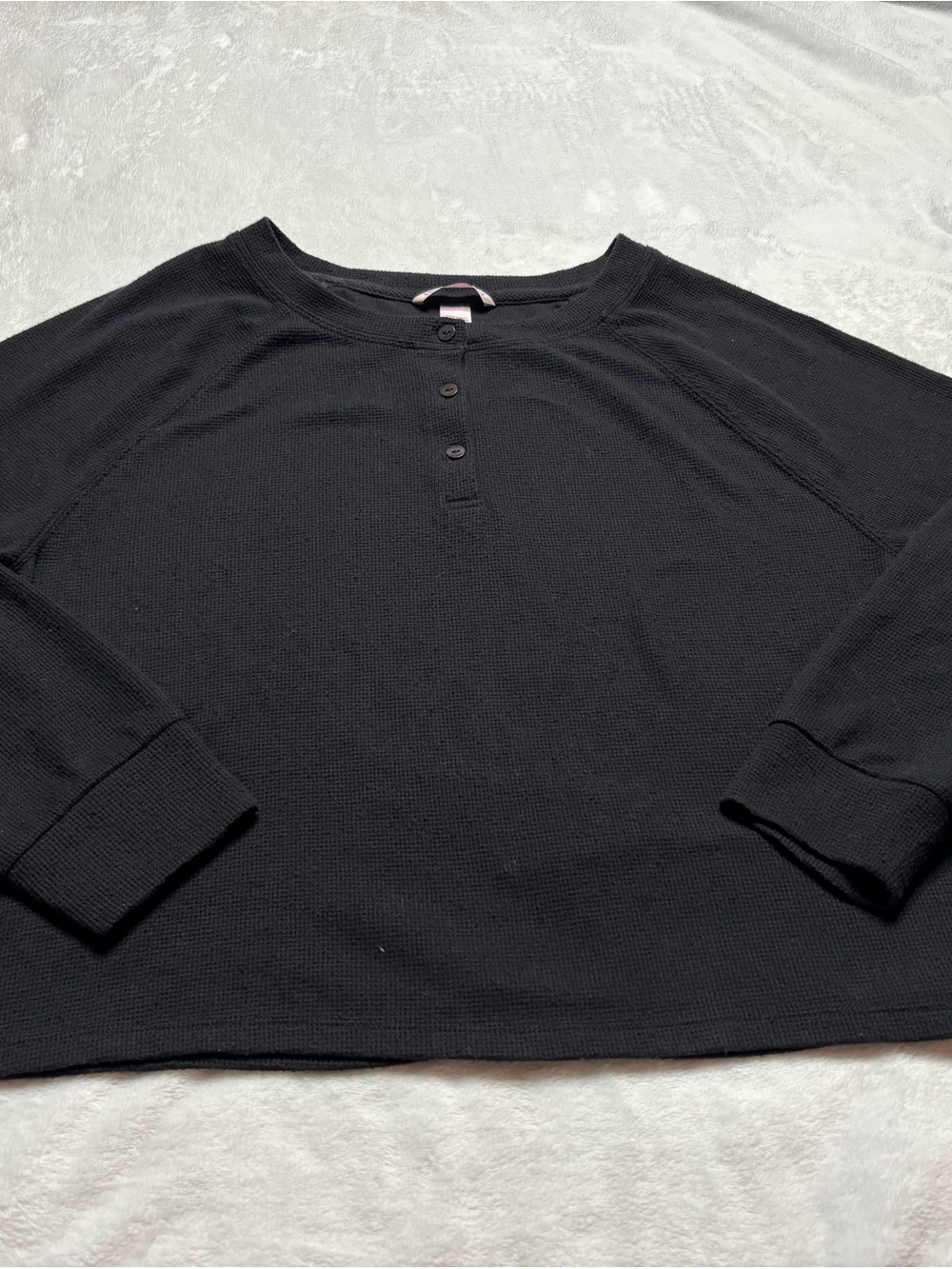 Victoria's Secret Men's Black Waffle Henley Pullover
